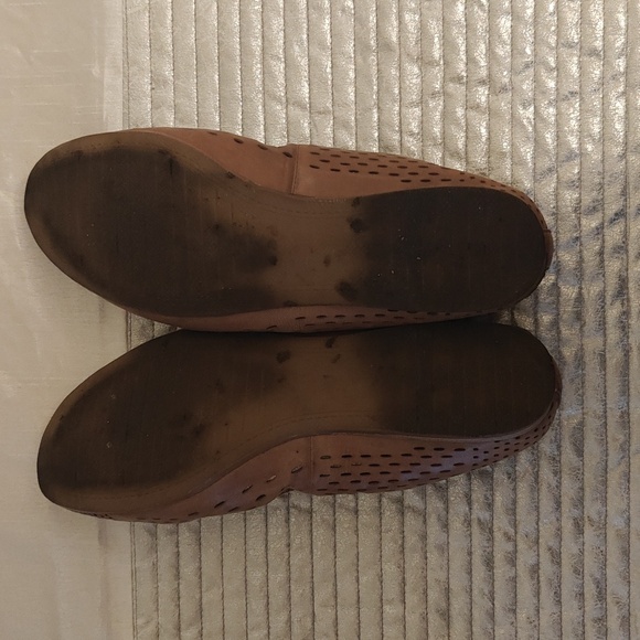 Tamaris flats, size 10 - Picture 3 of 3